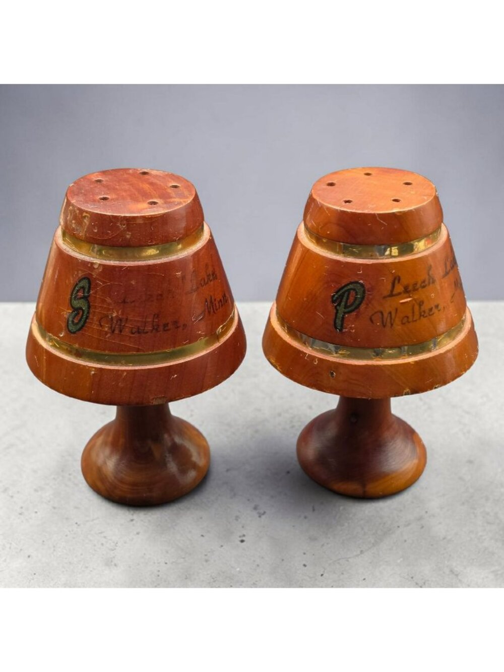 Vintage Leech Lake Walker Minnesota Souvenir Wood Salt & Pepper Shakers 3.25"